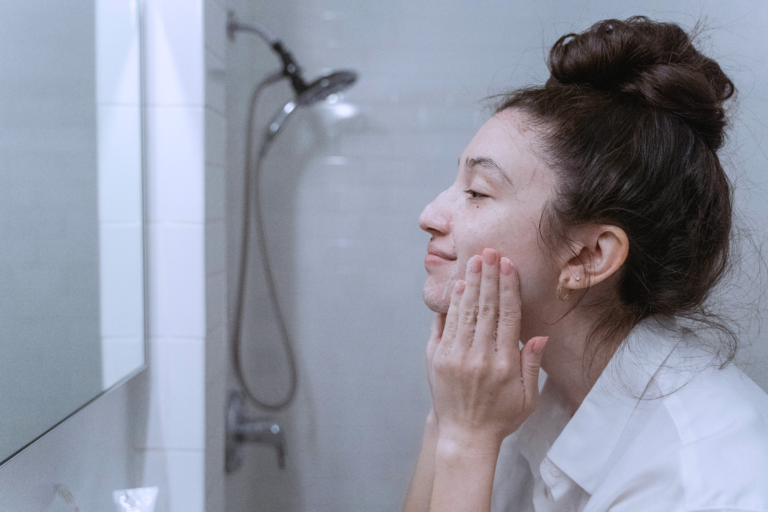 How to clean  face all the time